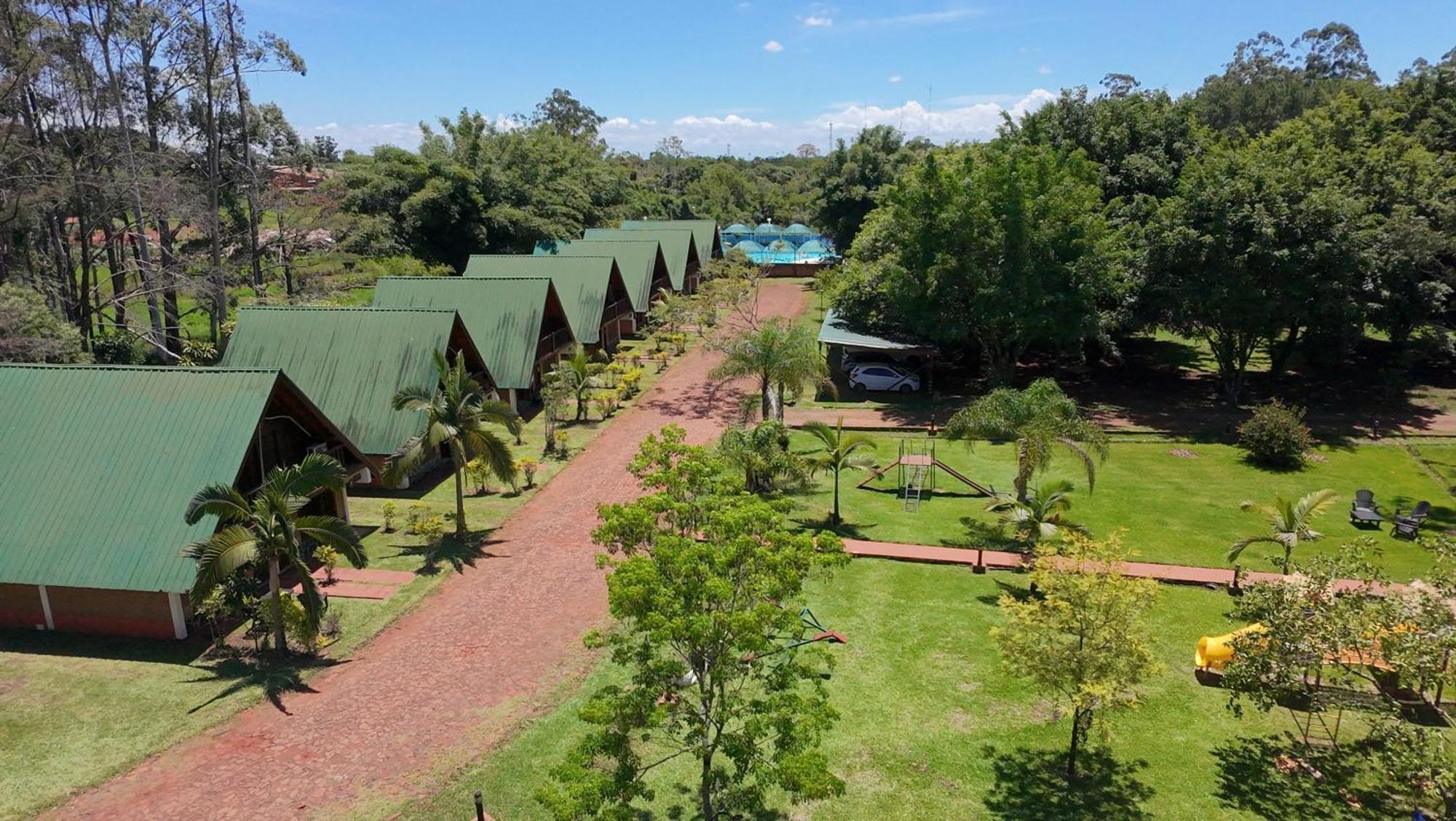 Cabanas El Refugio Del Mensu Пуэрто-Игуасу Экстерьер фото